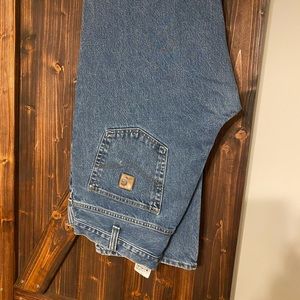 38/34 carhartt loose fit